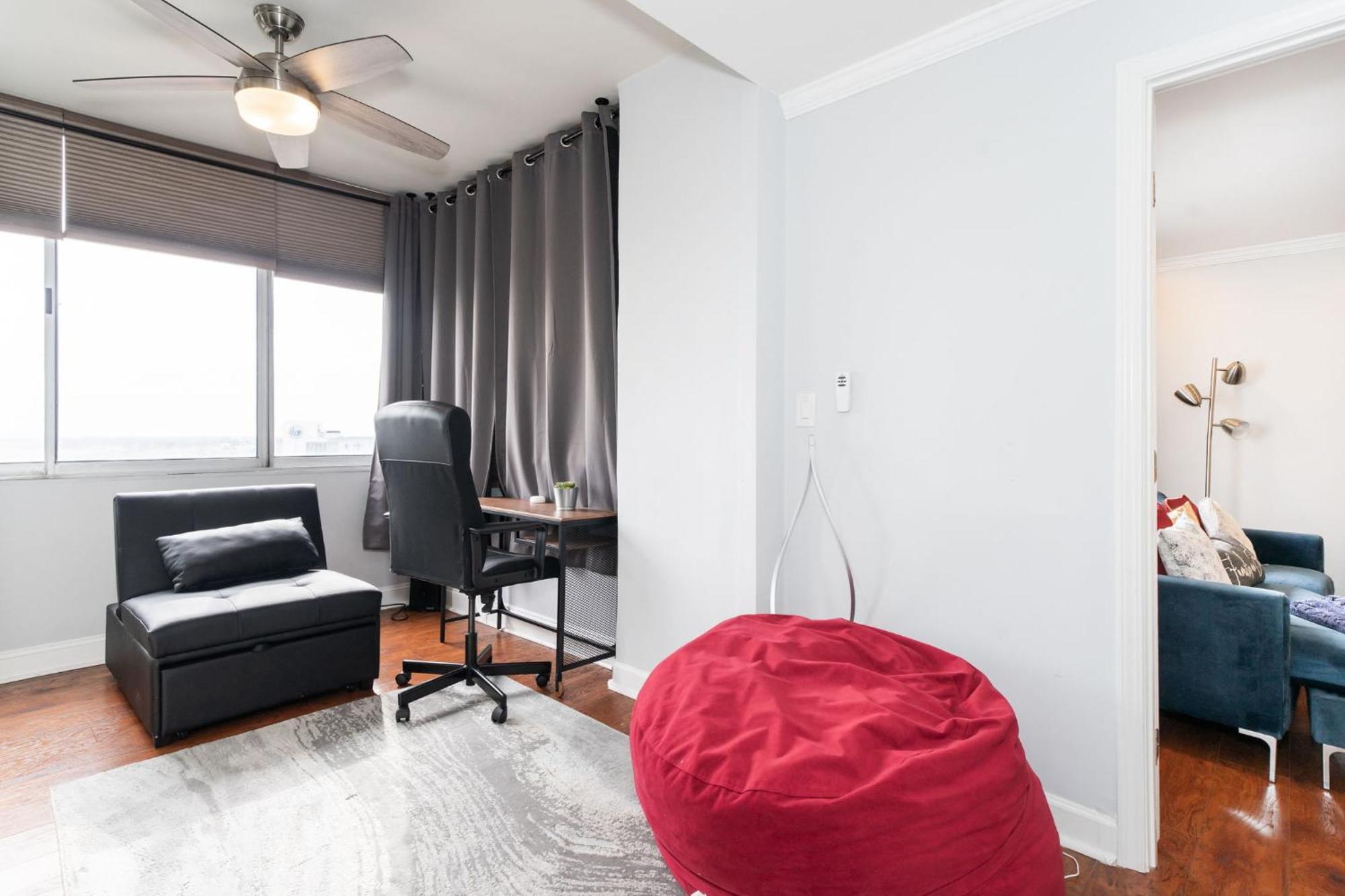 21Floor-Renovated 2Br,1Bath King And Queen Bed And Parking Atlanta Esterno foto