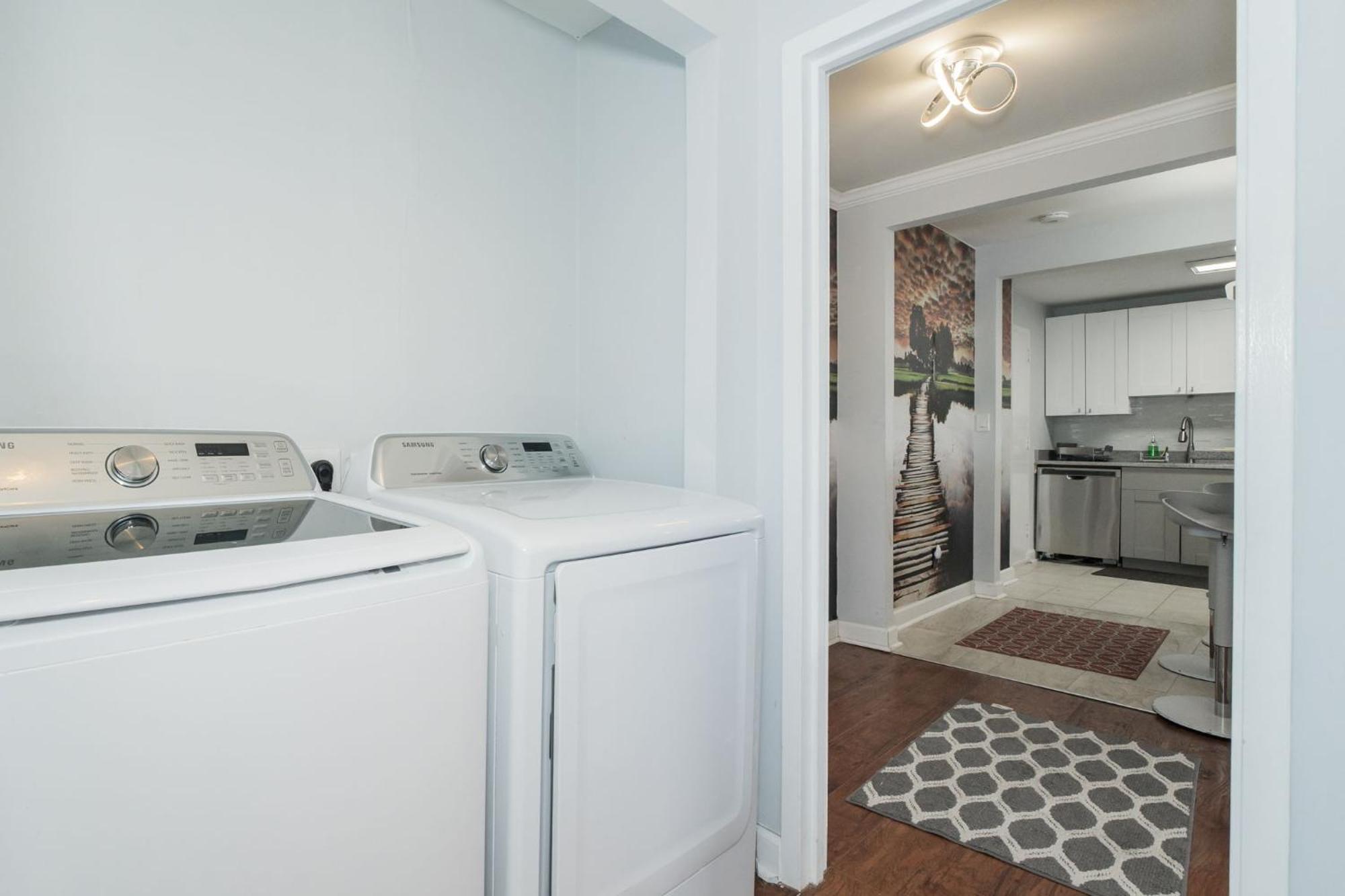 21Floor-Renovated 2Br,1Bath King And Queen Bed And Parking Atlanta Esterno foto