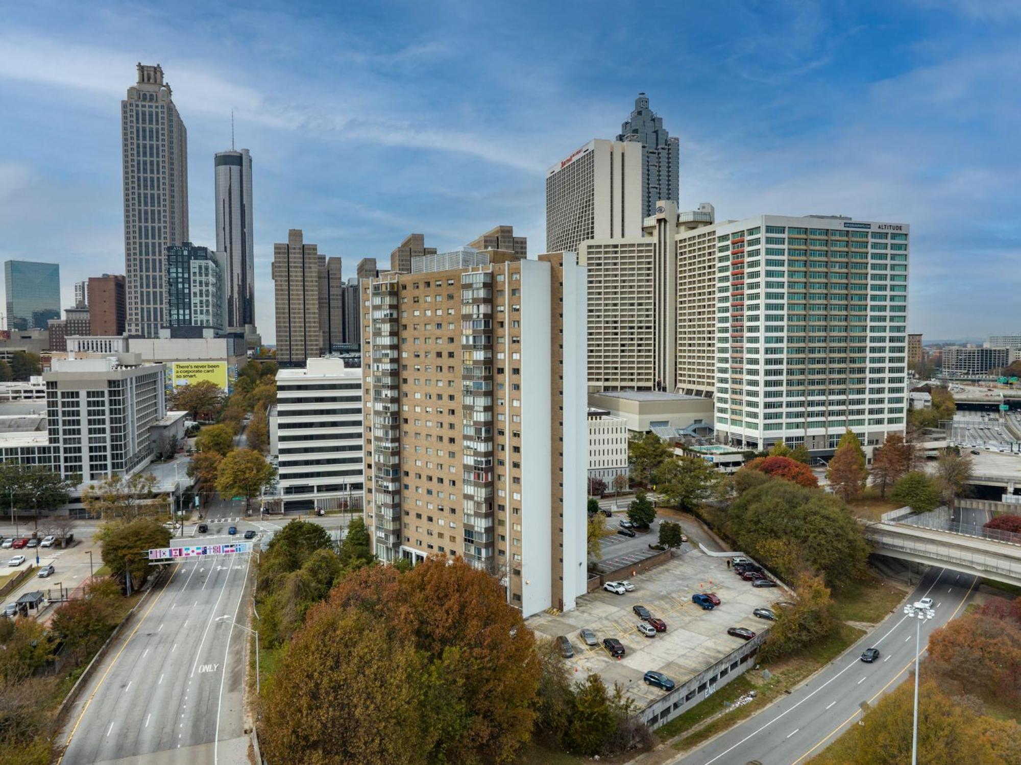 21Floor-Renovated 2Br,1Bath King And Queen Bed And Parking Atlanta Esterno foto